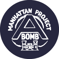 Лого квеста Манхэттенский Проект