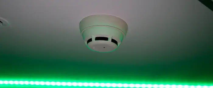 Пожарный датчик Пожарный, потолочный датчик | Безопасность в квестах