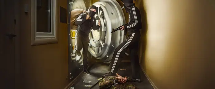 Квест Ограбление банка Квест Ограбление банка. Квесты для свиданий в Екатеринбурге